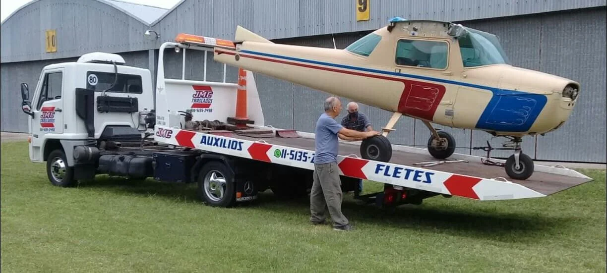 Traslado de aeronaves. CABA. AMBA