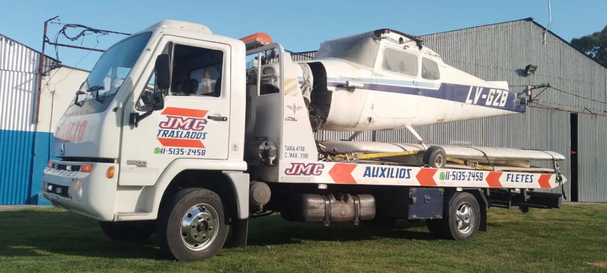 Traslado de aeronaves. CABA. AMBA